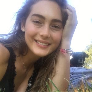 Meet your Posher, Tasmine